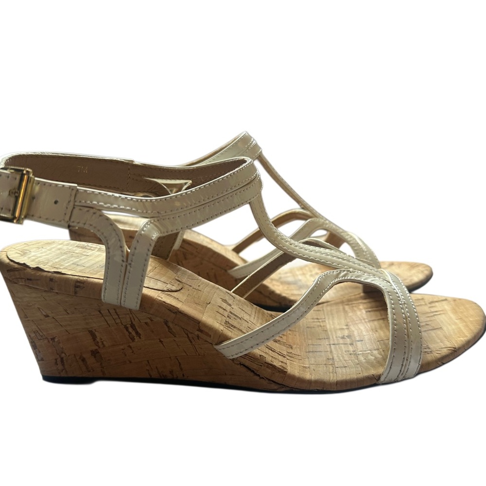 Vaneli Merope White Patent Leather Cork Wedge Sandals Women’s 7M Open Toe